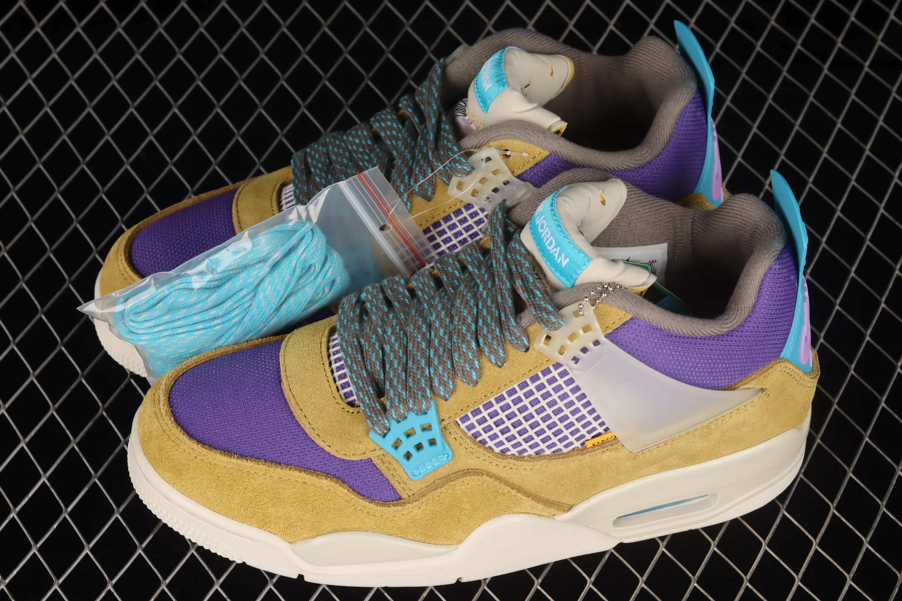 All categories Air Jordan Jordan series basketball shoes Air Jordan 4 foreign trade version Air Jordan 4 Retro SP AJ4 Joe 4 joint yellow and purple desert DJ5718-300